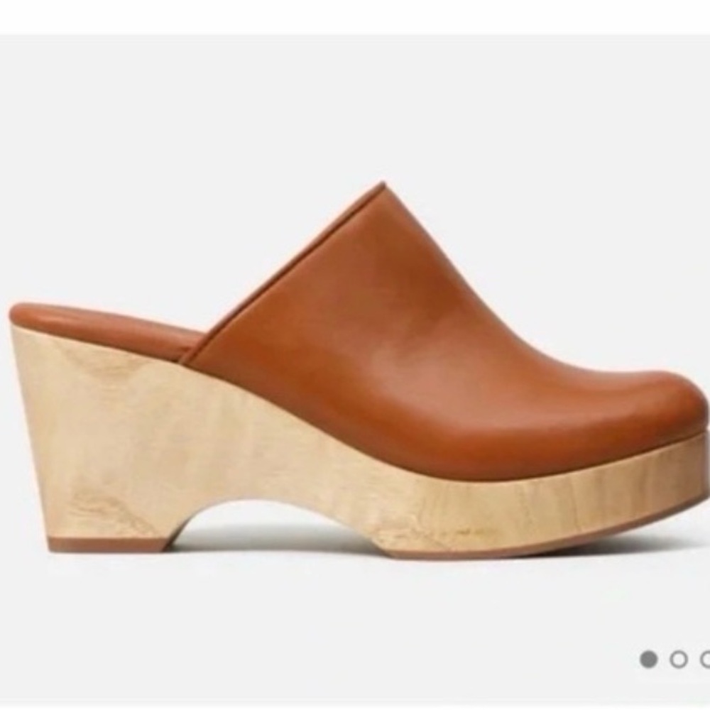 Everlane The Clog